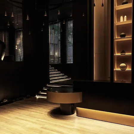 Ammades & - Adults Only