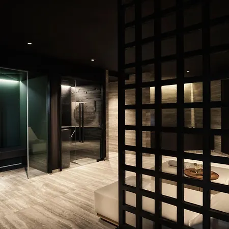 Ammades & - Adults Only פליראקי