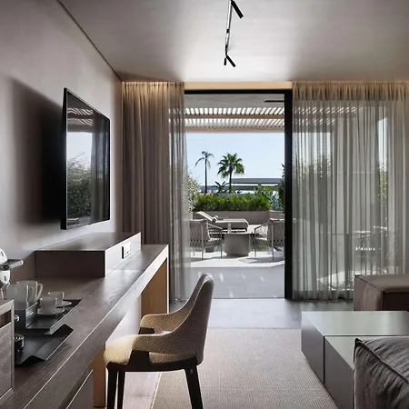 Ammades & - Adults Only Hotel 5*