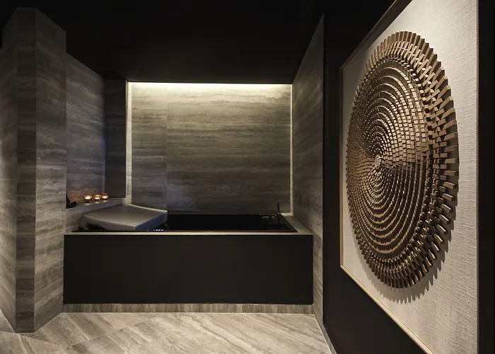 Ammades & - Adults Only فاليراكي