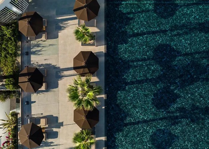 Ammades & - Adults Only 호텔